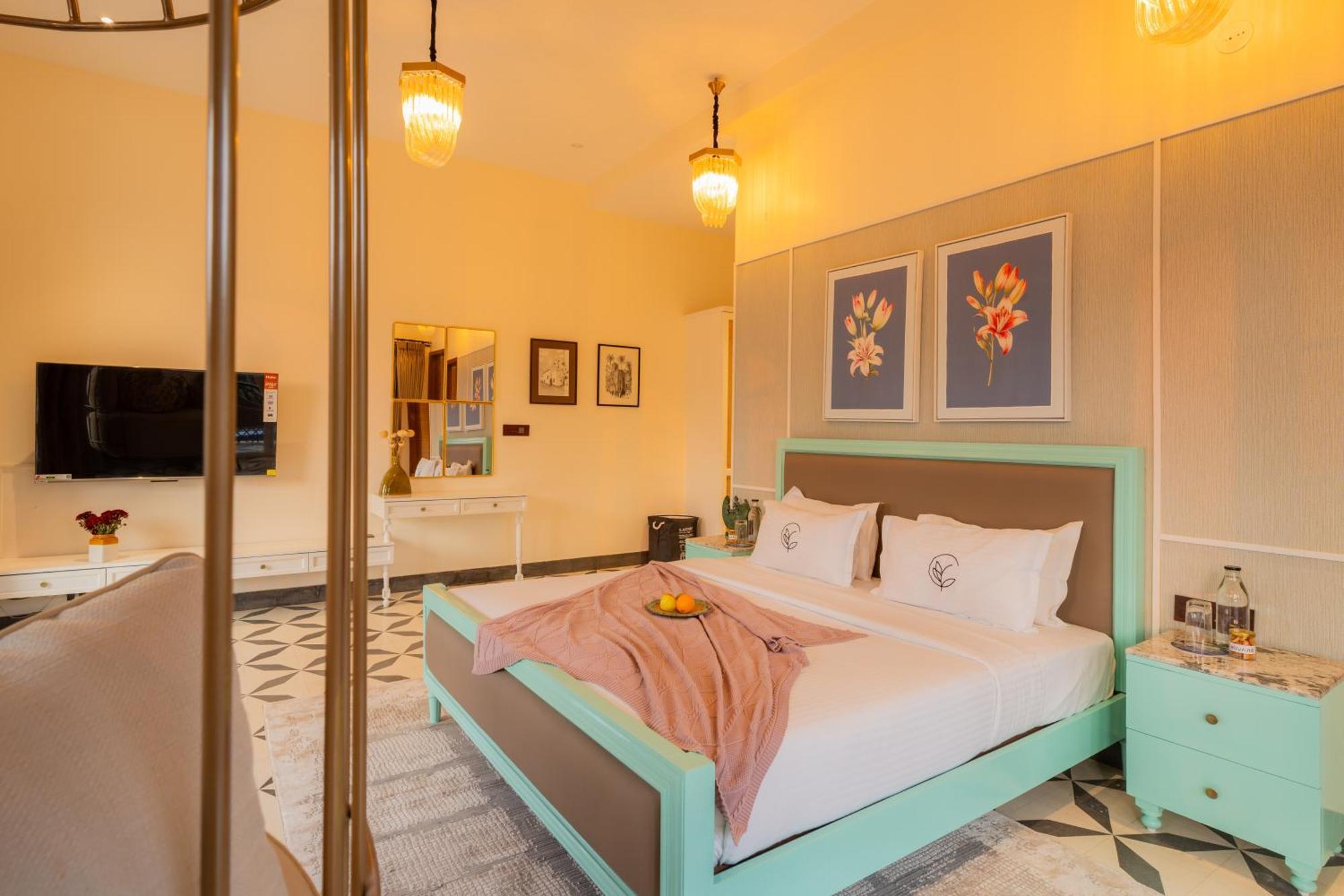 Elivaas 4 Bhk Villa With Pvt Pool & Jacuzzi-Yashgeet Siolim Exterior foto