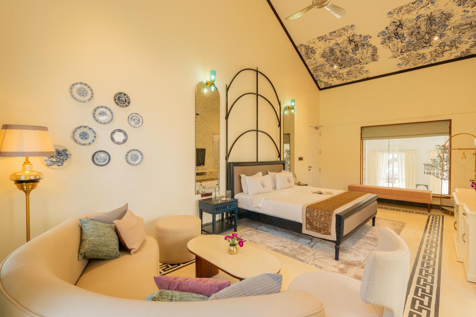 Elivaas 4 Bhk Villa With Pvt Pool & Jacuzzi-Yashgeet Siolim Exterior foto