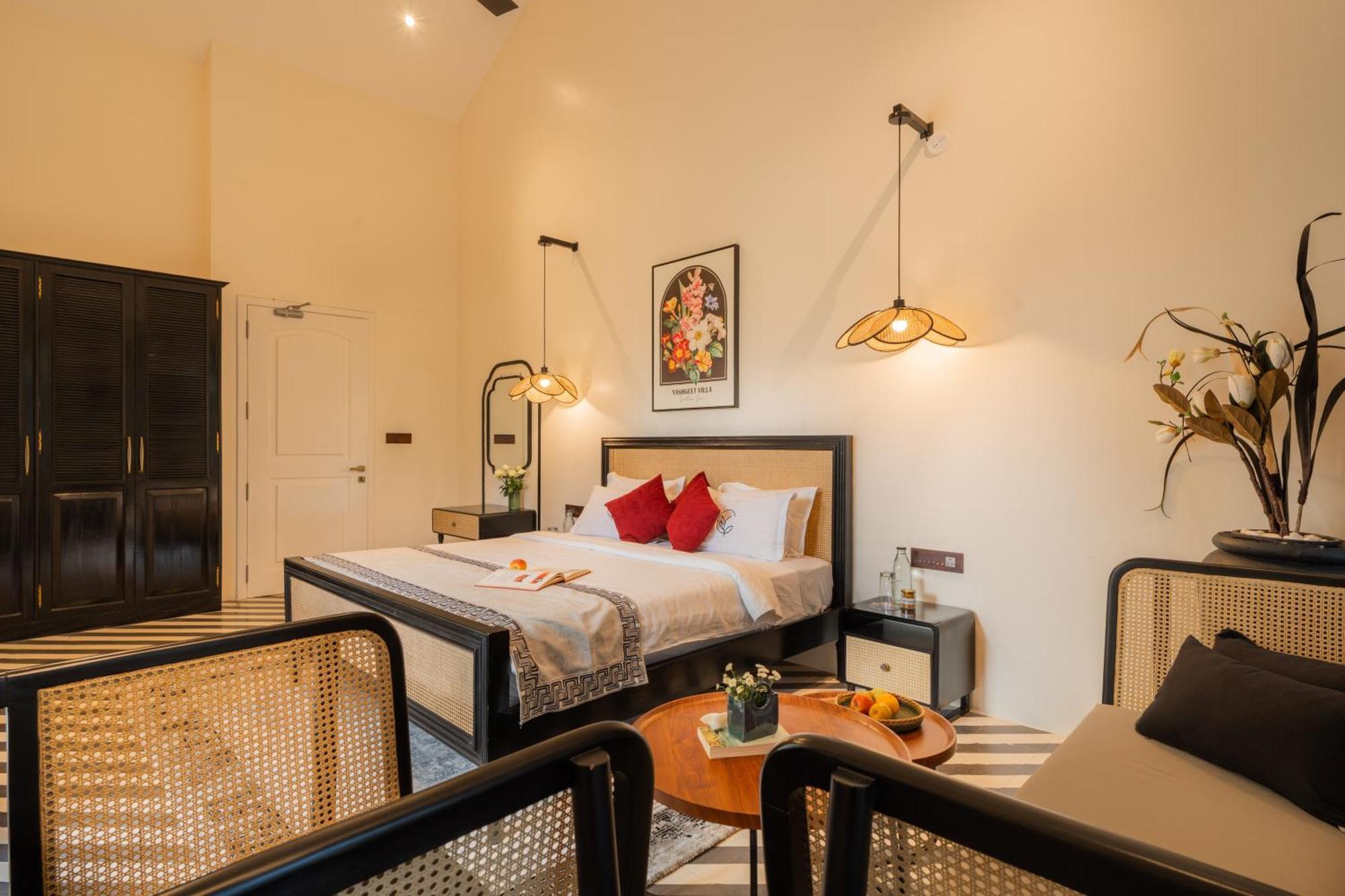 Elivaas 4 Bhk Villa With Pvt Pool & Jacuzzi-Yashgeet Siolim Exterior foto