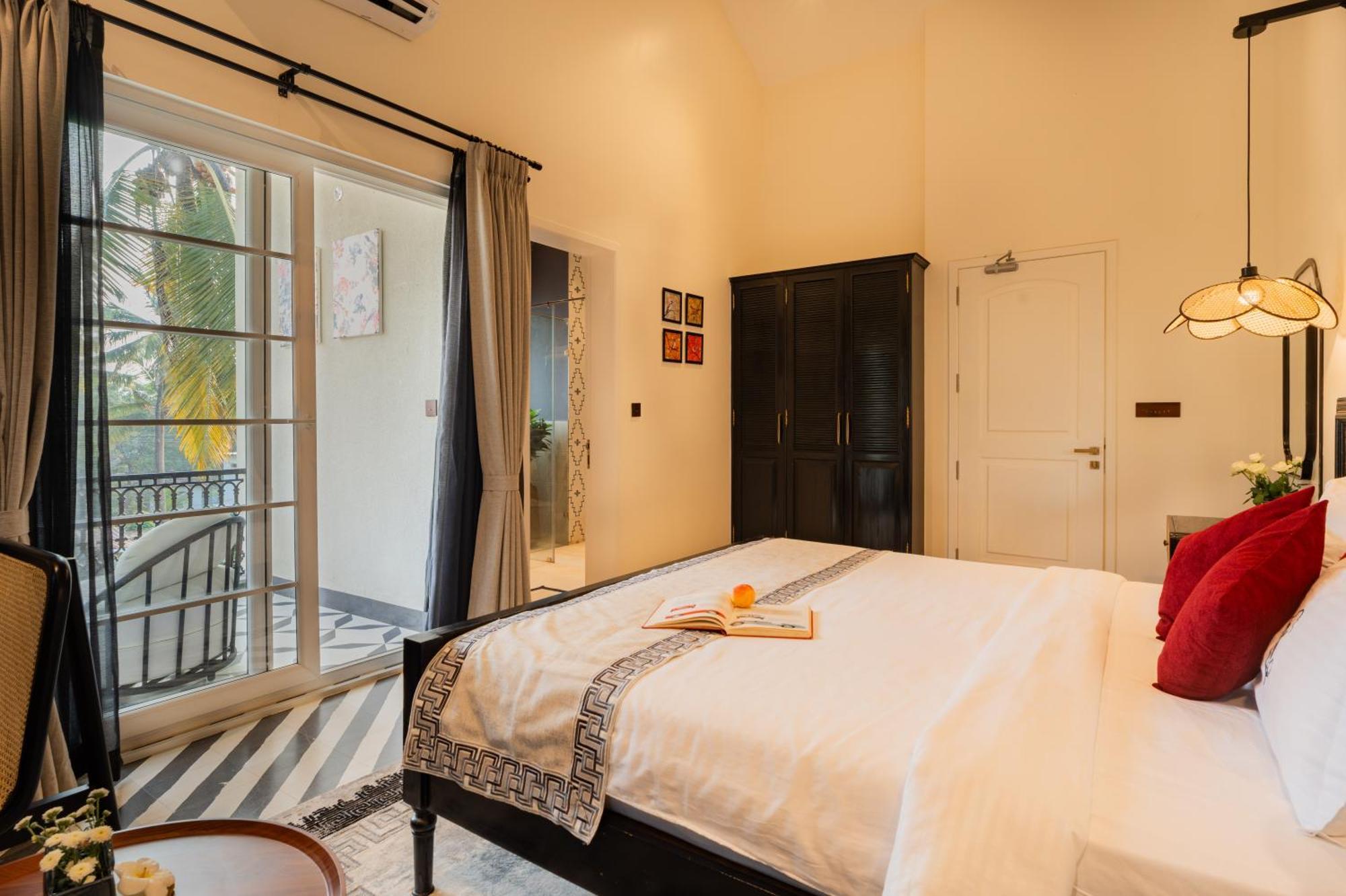 Elivaas 4 Bhk Villa With Pvt Pool & Jacuzzi-Yashgeet Siolim Exterior foto