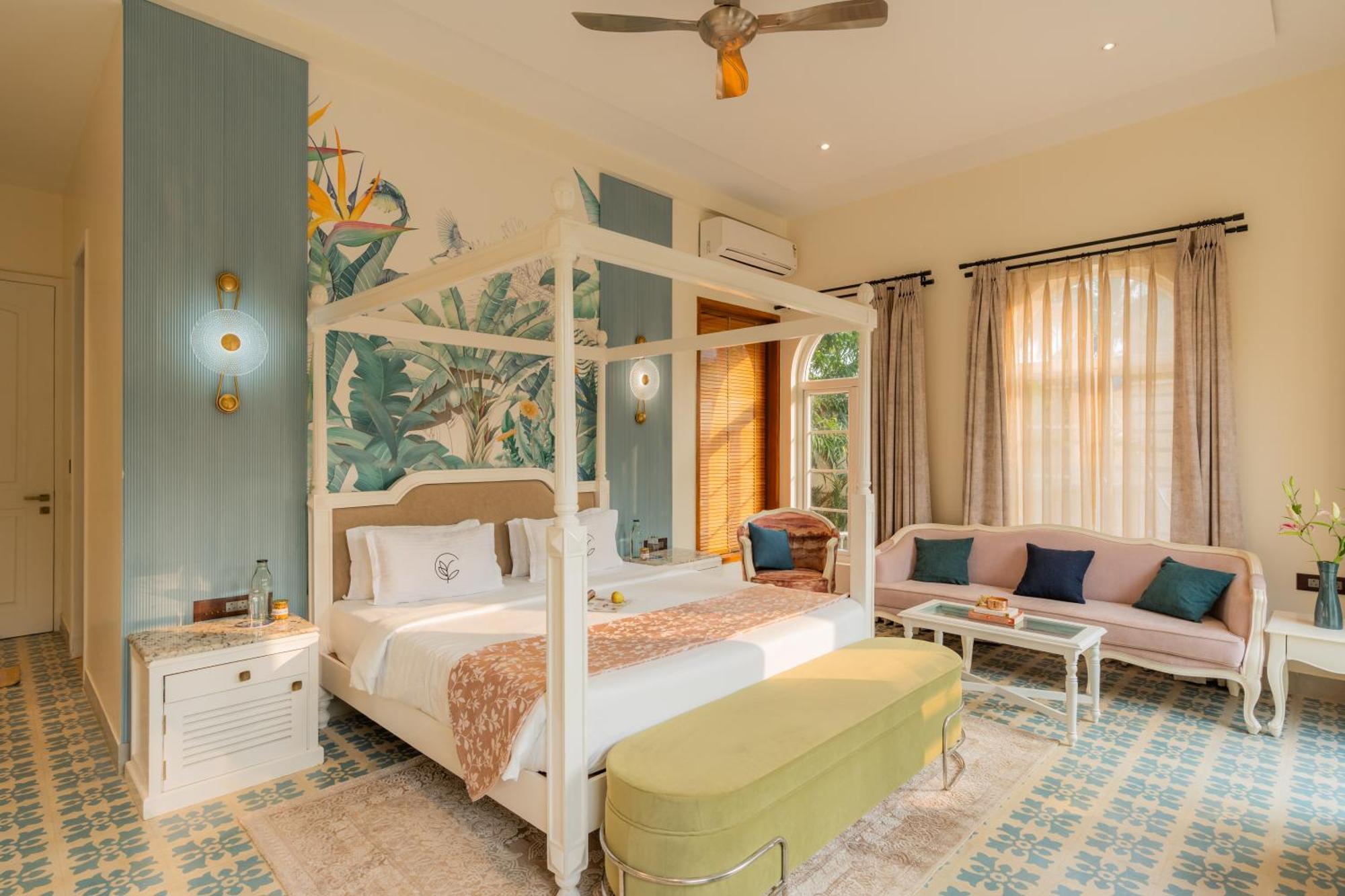 Elivaas 4 Bhk Villa With Pvt Pool & Jacuzzi-Yashgeet Siolim Exterior foto