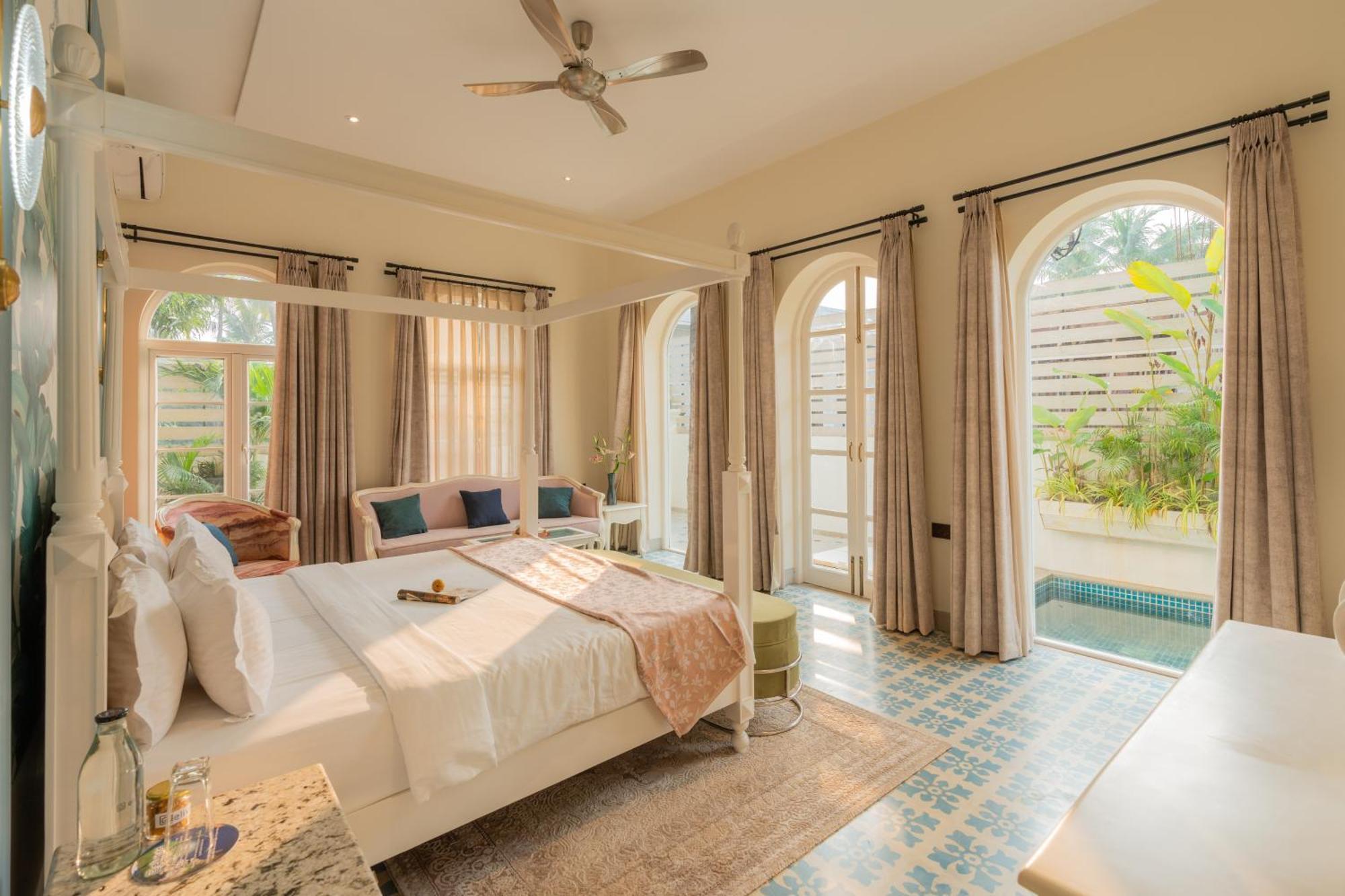 Elivaas 4 Bhk Villa With Pvt Pool & Jacuzzi-Yashgeet Siolim Exterior foto
