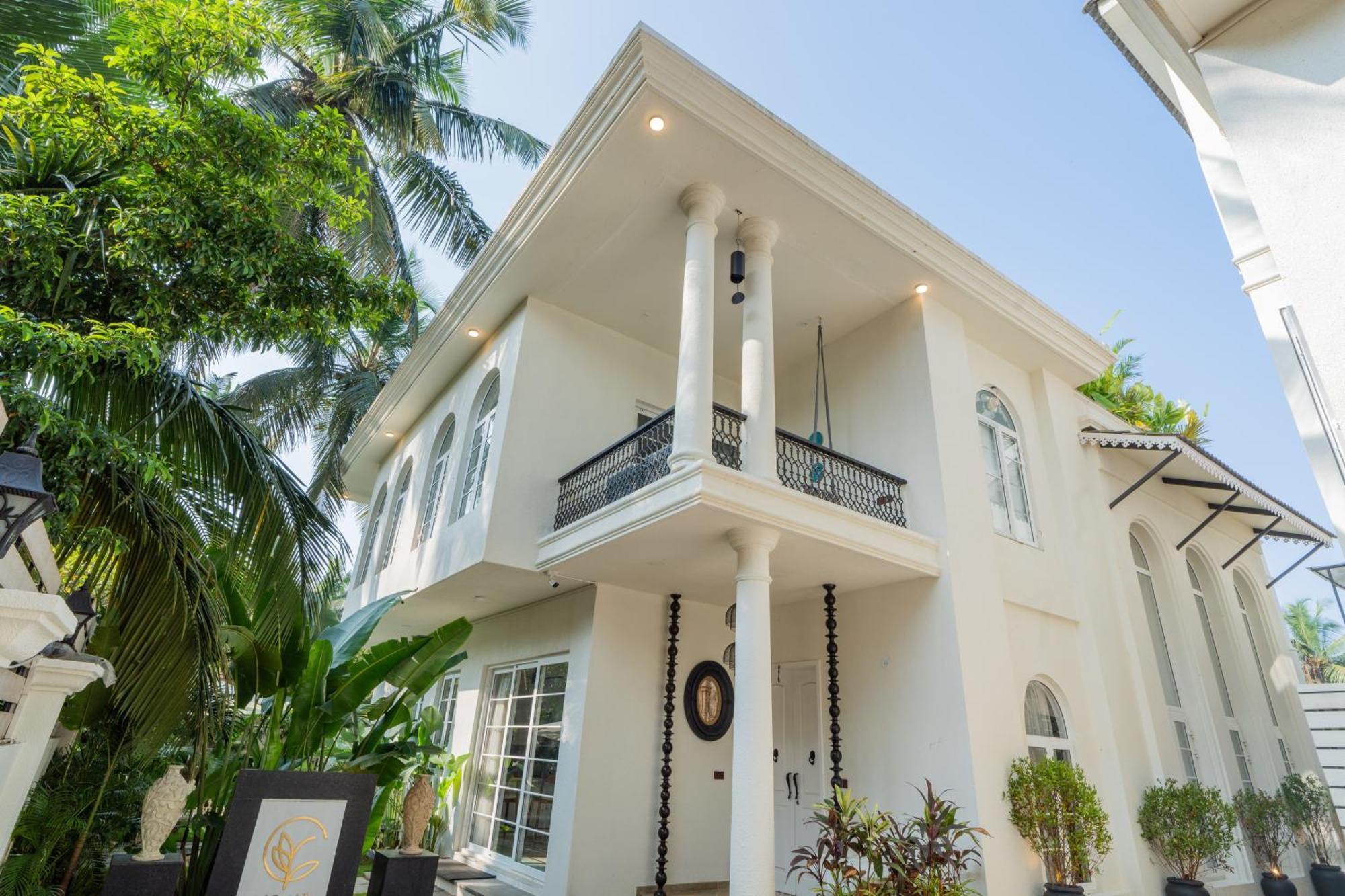 Elivaas 4 Bhk Villa With Pvt Pool & Jacuzzi-Yashgeet Siolim Exterior foto